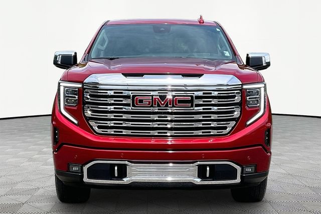 Used 2023 GMC Sierra 1500 Denali w/ Denali Reserve Package AWD/4WD image 2