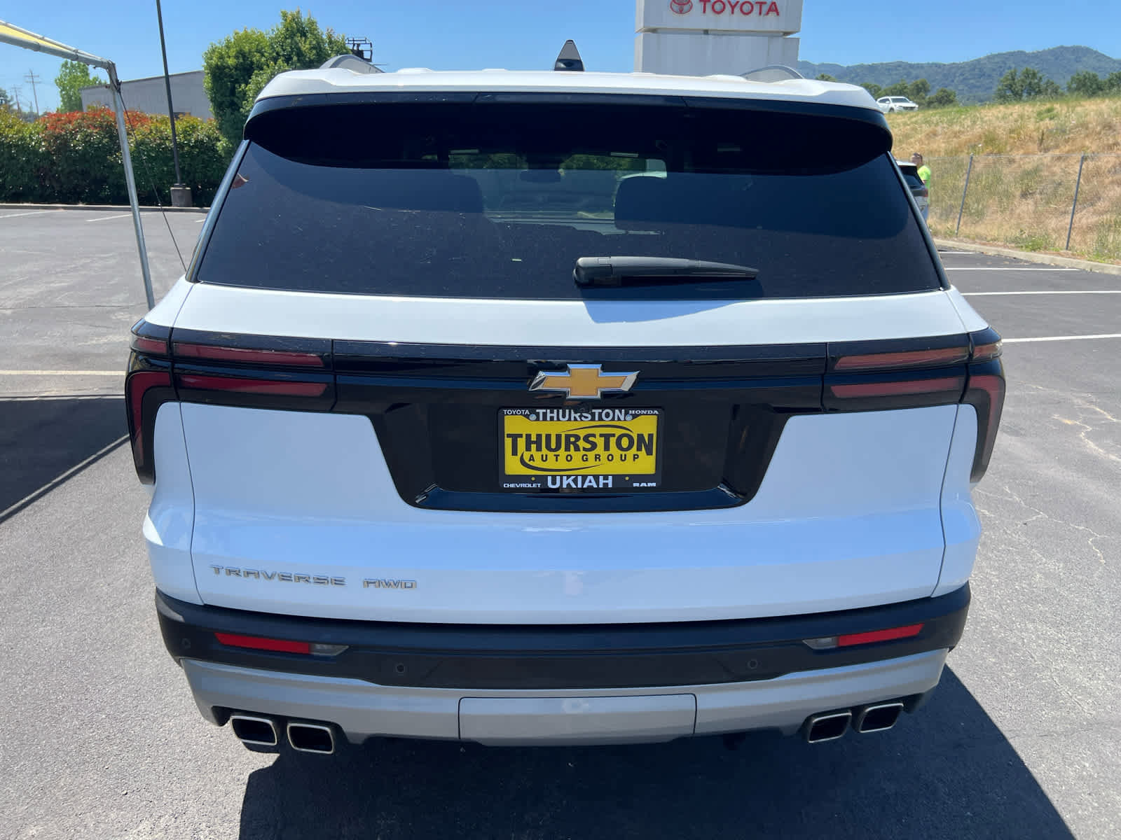 Used 2025 Chevrolet Traverse LT AWD/4WD image 9