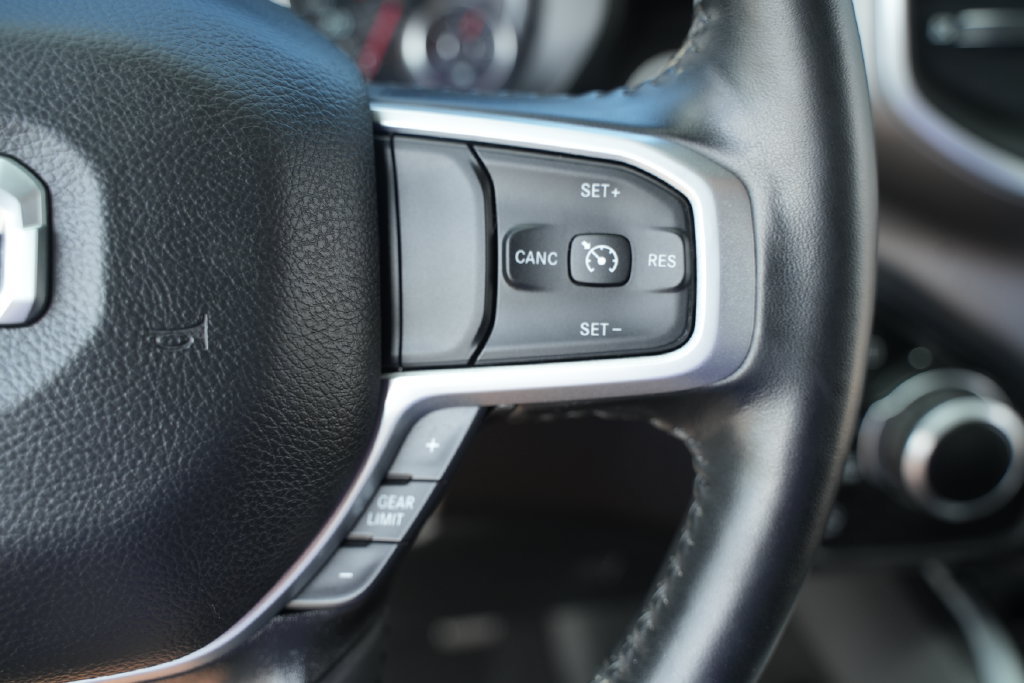 Used 2022 RAM 1500 Big Horn AWD/4WD image 30