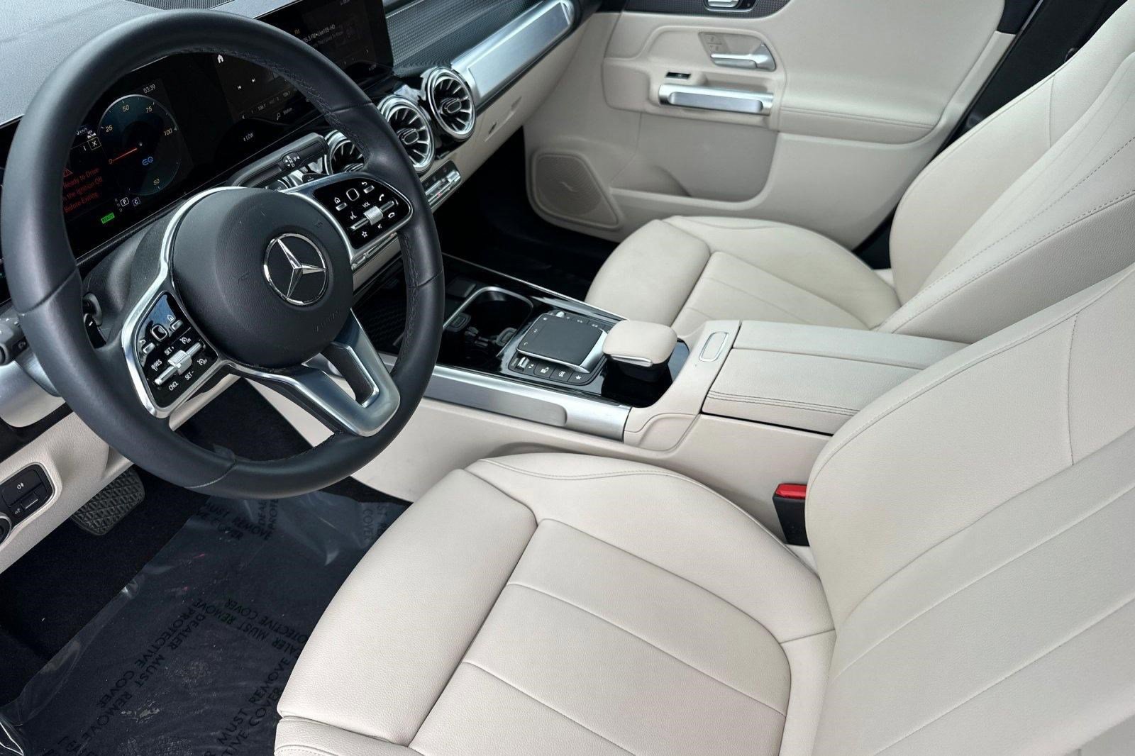 Used 2023 Mercedes-Benz EQB 300 4MATIC image 21