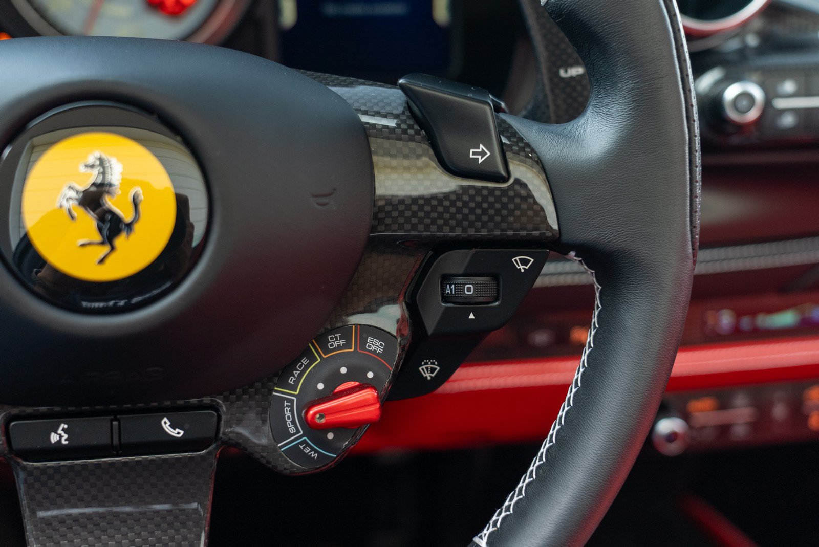 Used 2022 Ferrari F8 Tributo RWD image 44