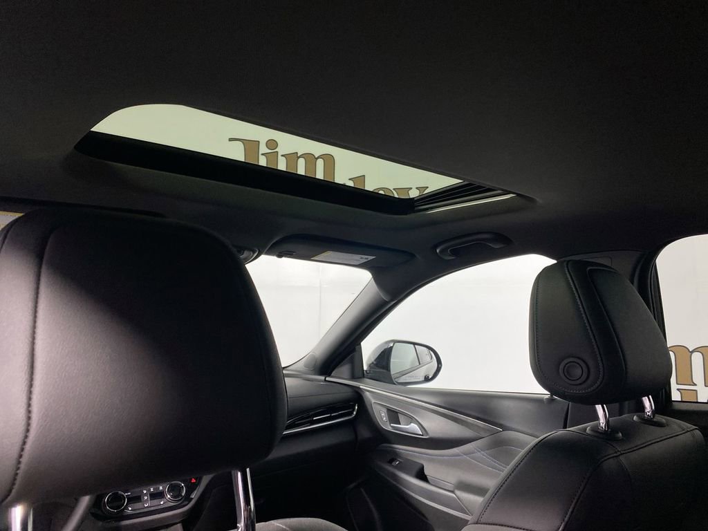 Certified 2024 Buick Envista Sport Touring w/ Convenience I Package image 21