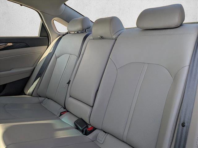 Used 2015 Hyundai Sonata Limited image 18