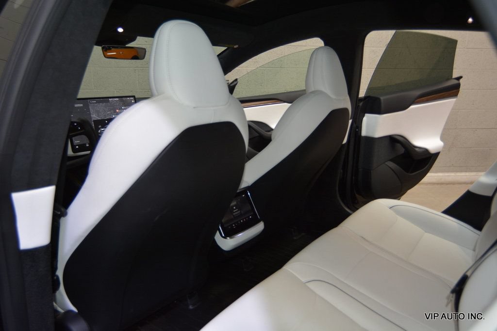 Used 2022 Tesla Model S Plaid AWD/4WD image 19