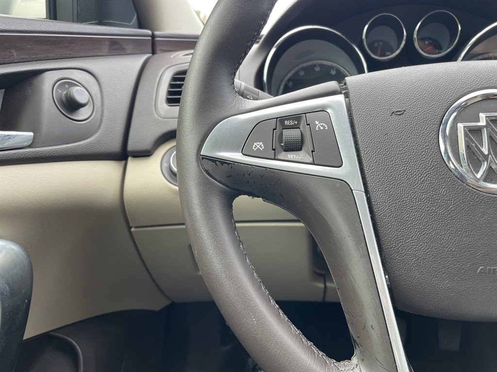 Used 2011 Buick Regal CXL w/ RL3 Preferred Equipment Group FWD image 27