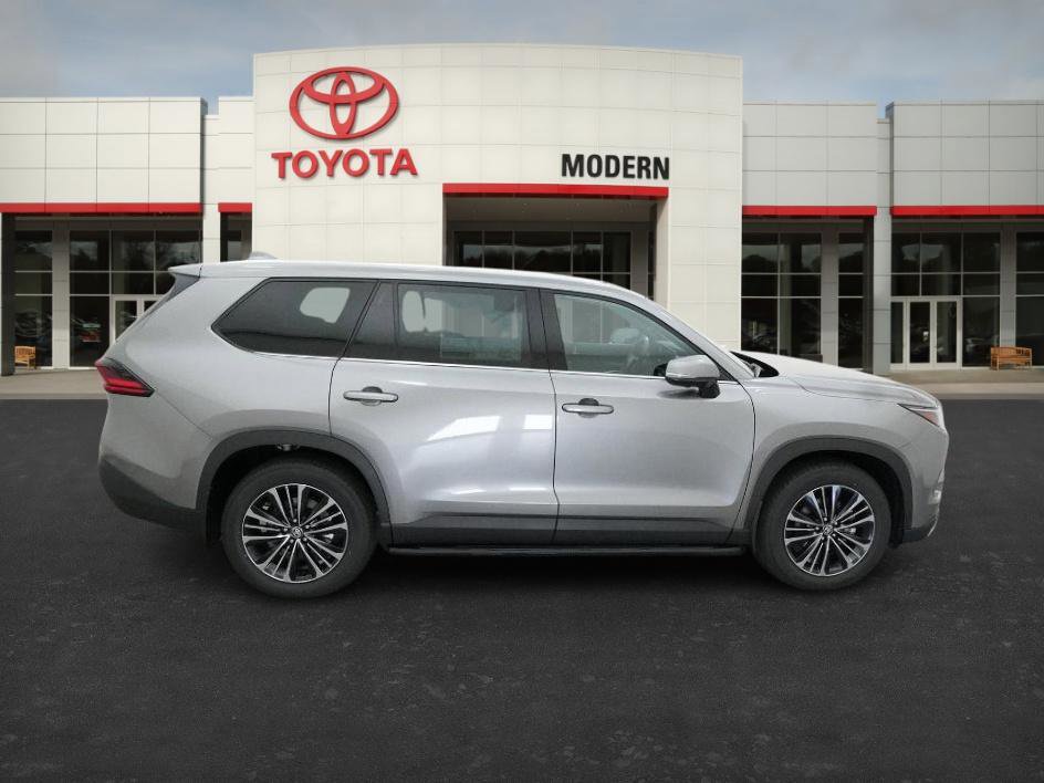 New 2026 Toyota Grand Highlander AWD Hybrid image 24