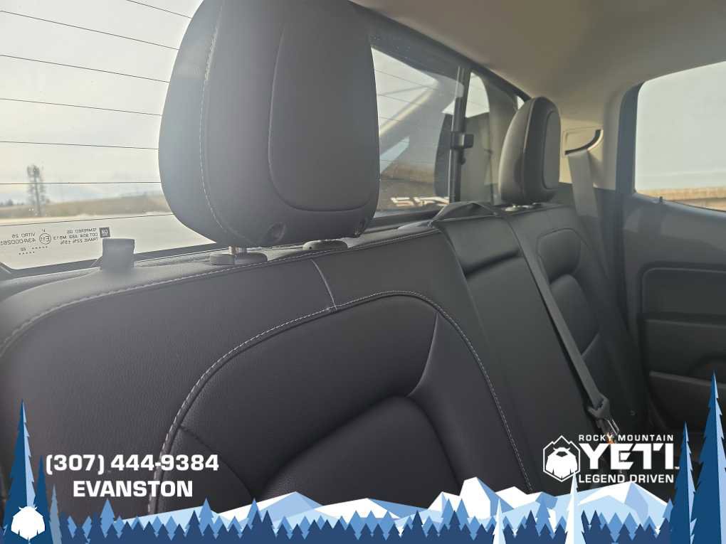 Used 2022 Chevrolet Colorado ZR2 w/ ZR2 Dusk Special Edition image 18