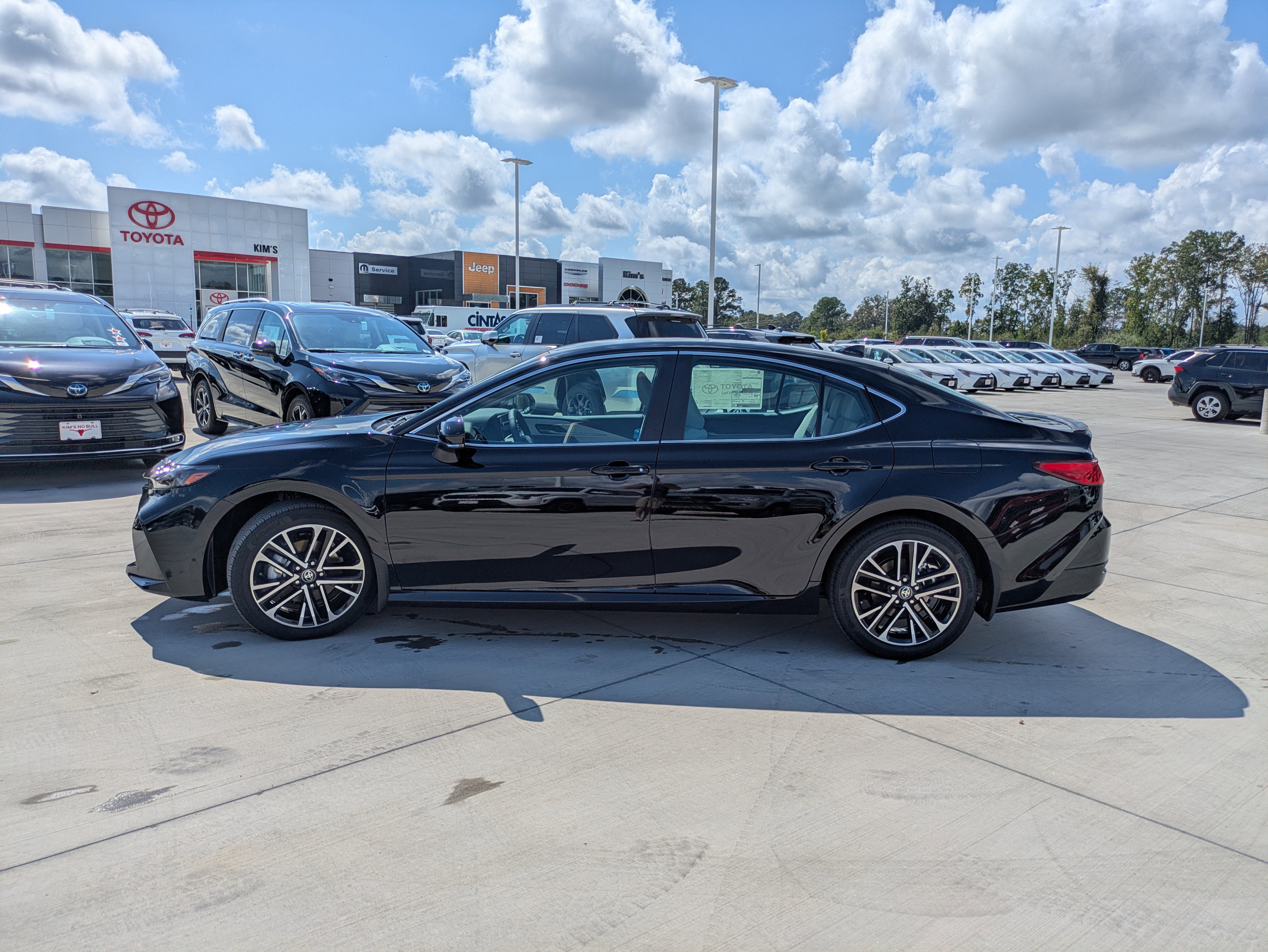 New 2026 Toyota Camry XLE image 4