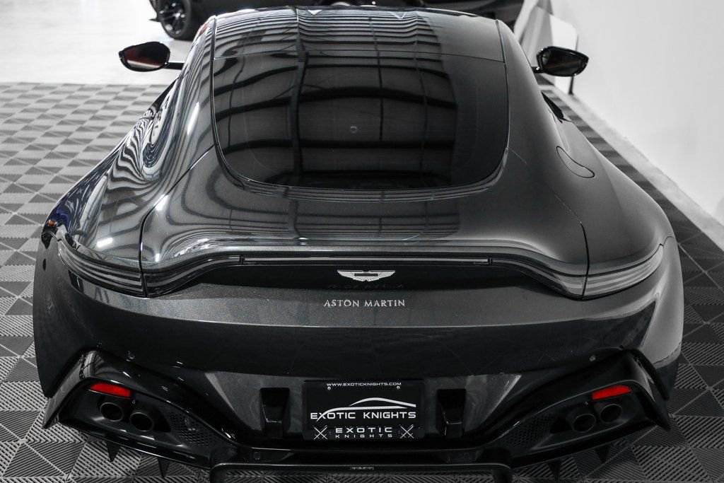 Used 2020 Aston Martin V8 Vantage Coupe image 23