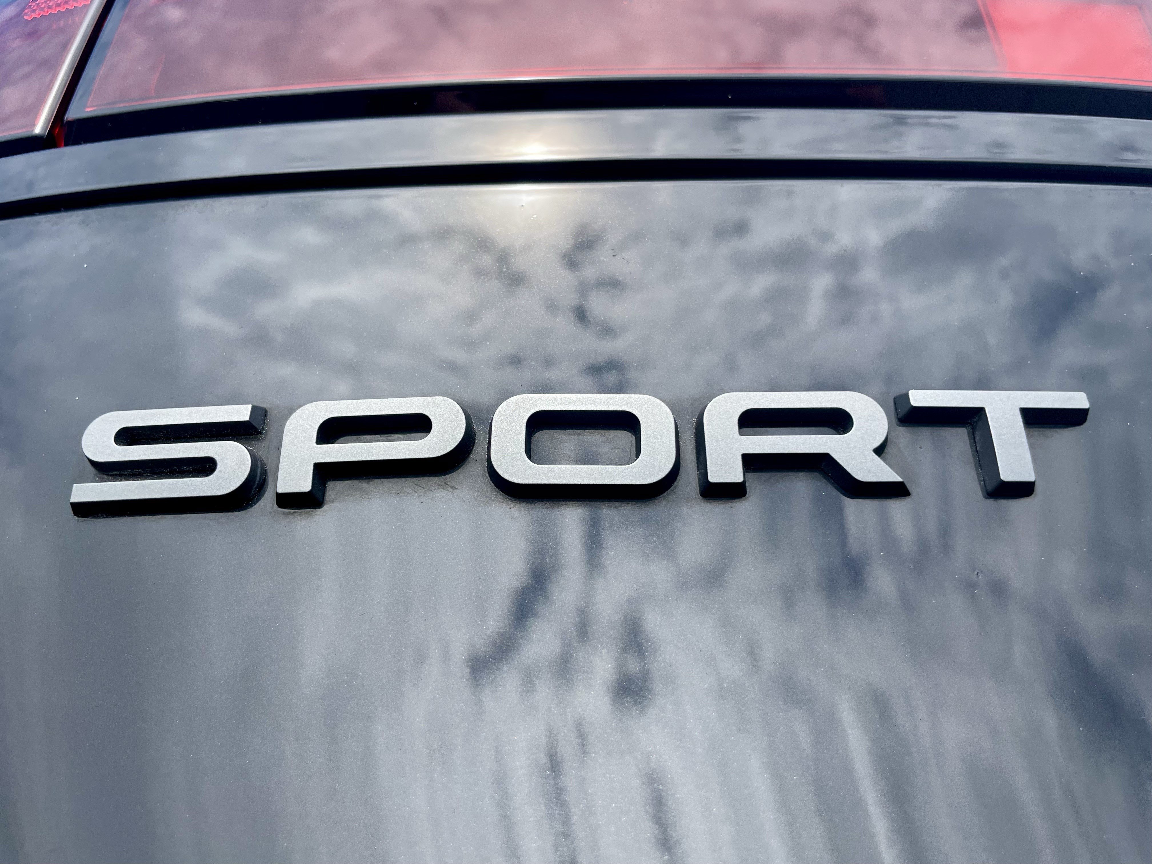 Used 2024 Land Rover Range Rover Sport SE AWD/4WD image 33