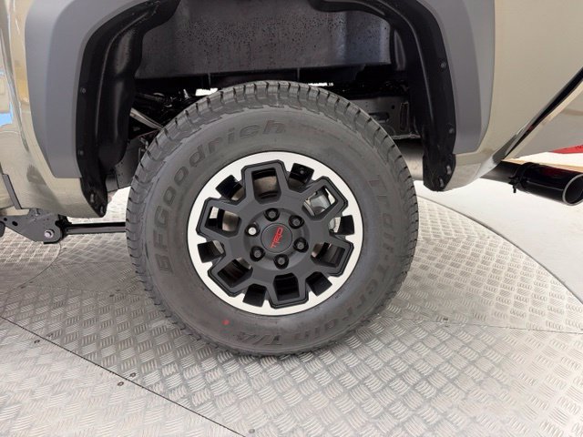 New 2026 Toyota Tacoma TRD Off-Road AWD/4WD image 22