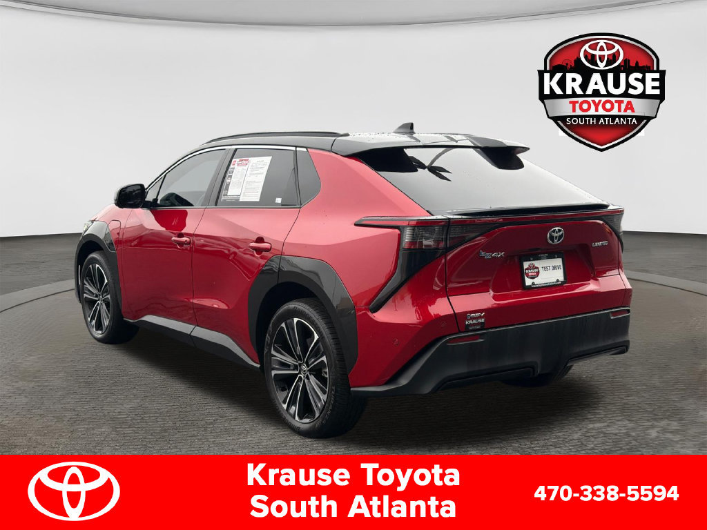 Used 2024 Toyota bZ4X FWD image 6
