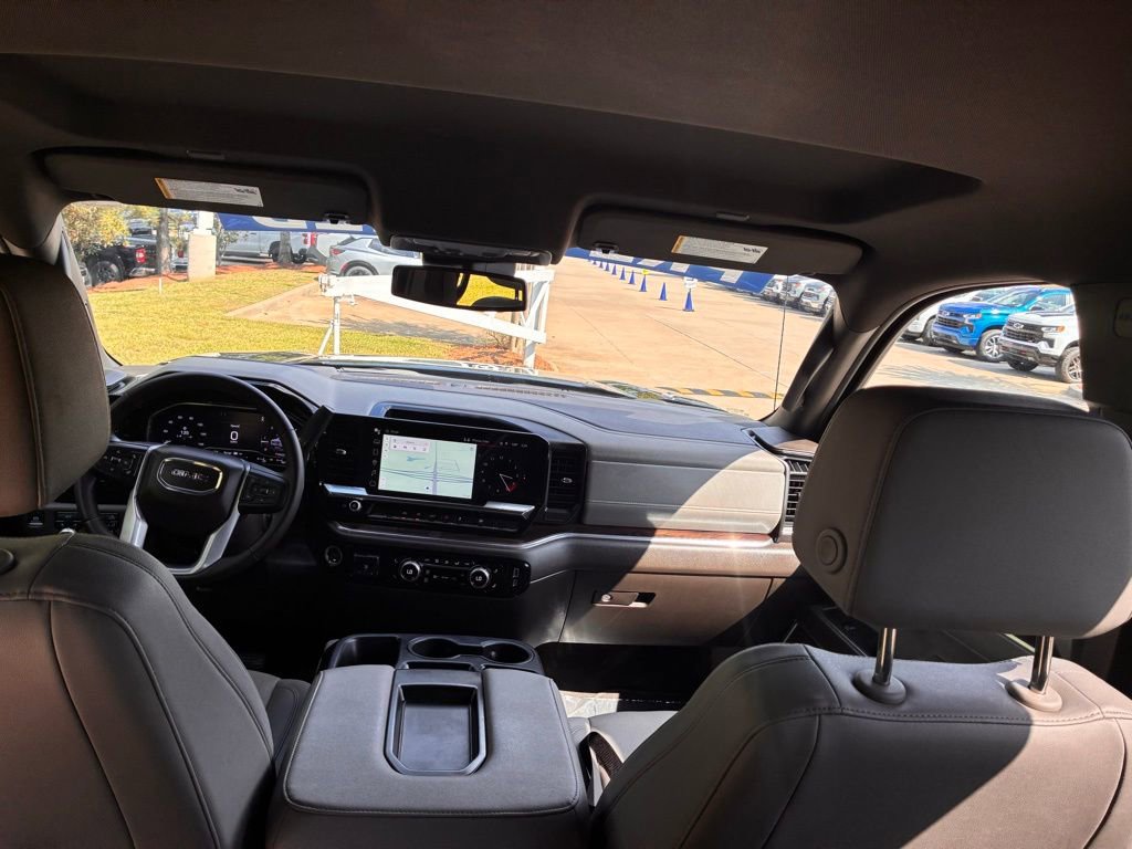 Used 2025 GMC Sierra 1500 SLT image 15