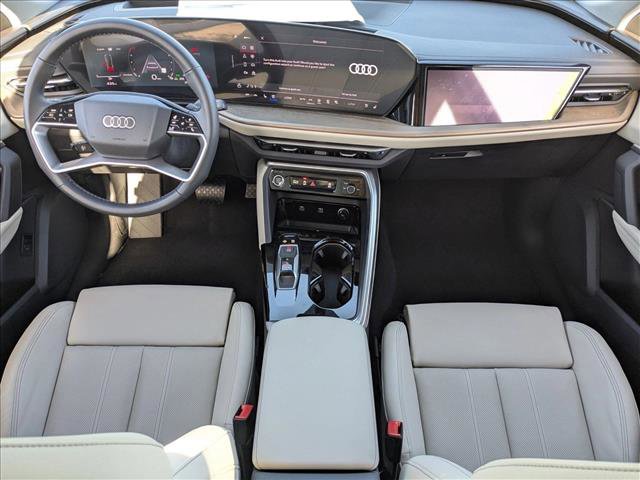 New 2025 Audi Q5 Prestige image 14