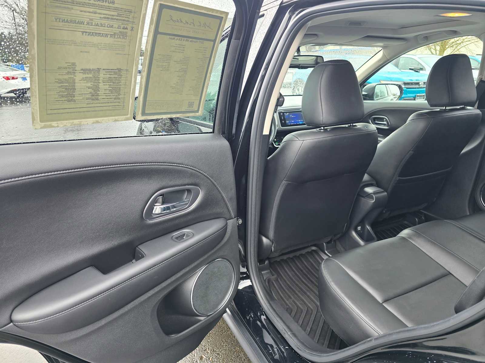 Used 2017 Honda HR-V EX-L image 30