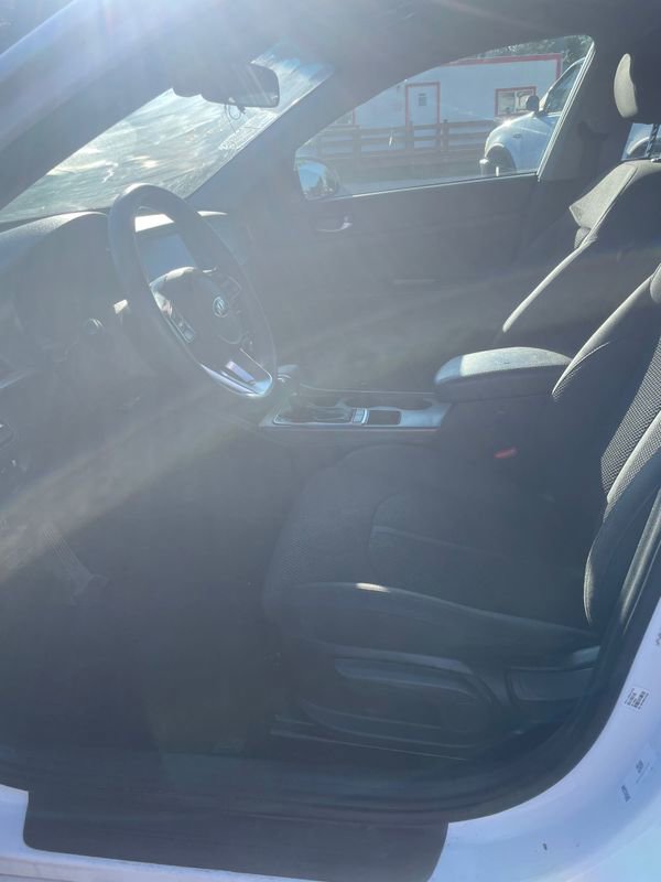 Used 2020 Kia Optima LX image 2