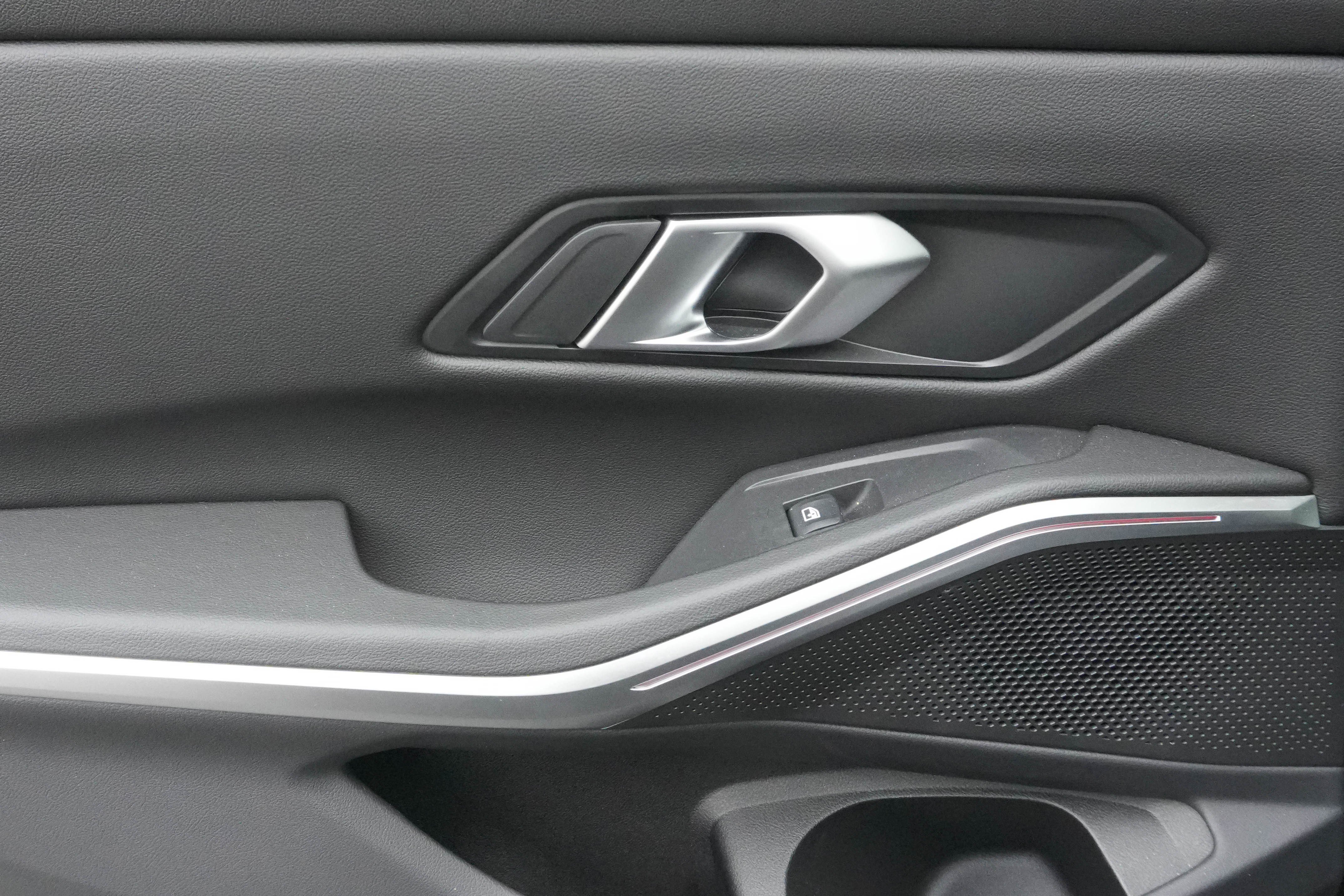 Certified 2025 BMW 330i xDrive Sedan image 32