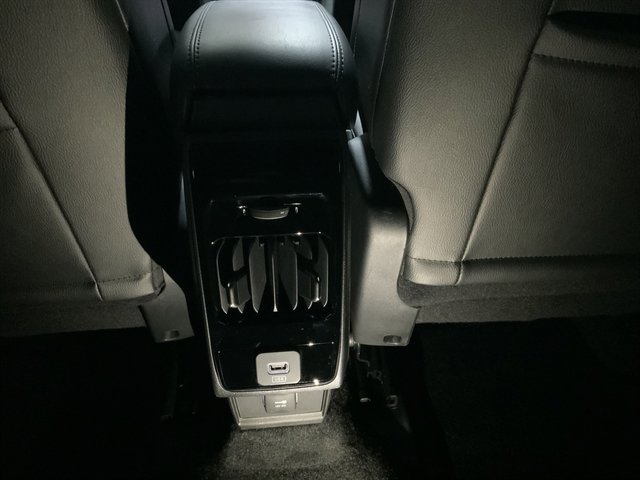 Used 2024 Jeep Compass Limited image 25