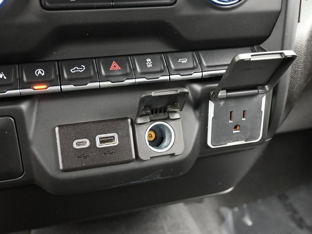 Used 2022 Chevrolet Silverado 1500 Custom image 27