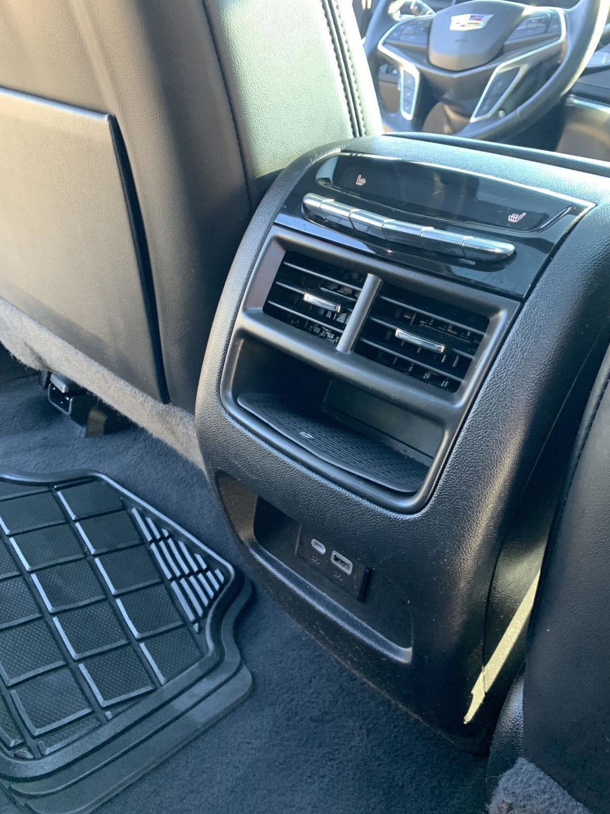 Used 2022 Cadillac XT5 Sportv image 22