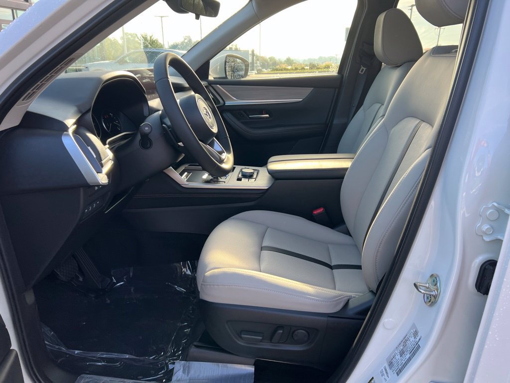 New 2026 MAZDA CX-90 3.3 Turbo w/ Preferred Package AWD/4WD image 13