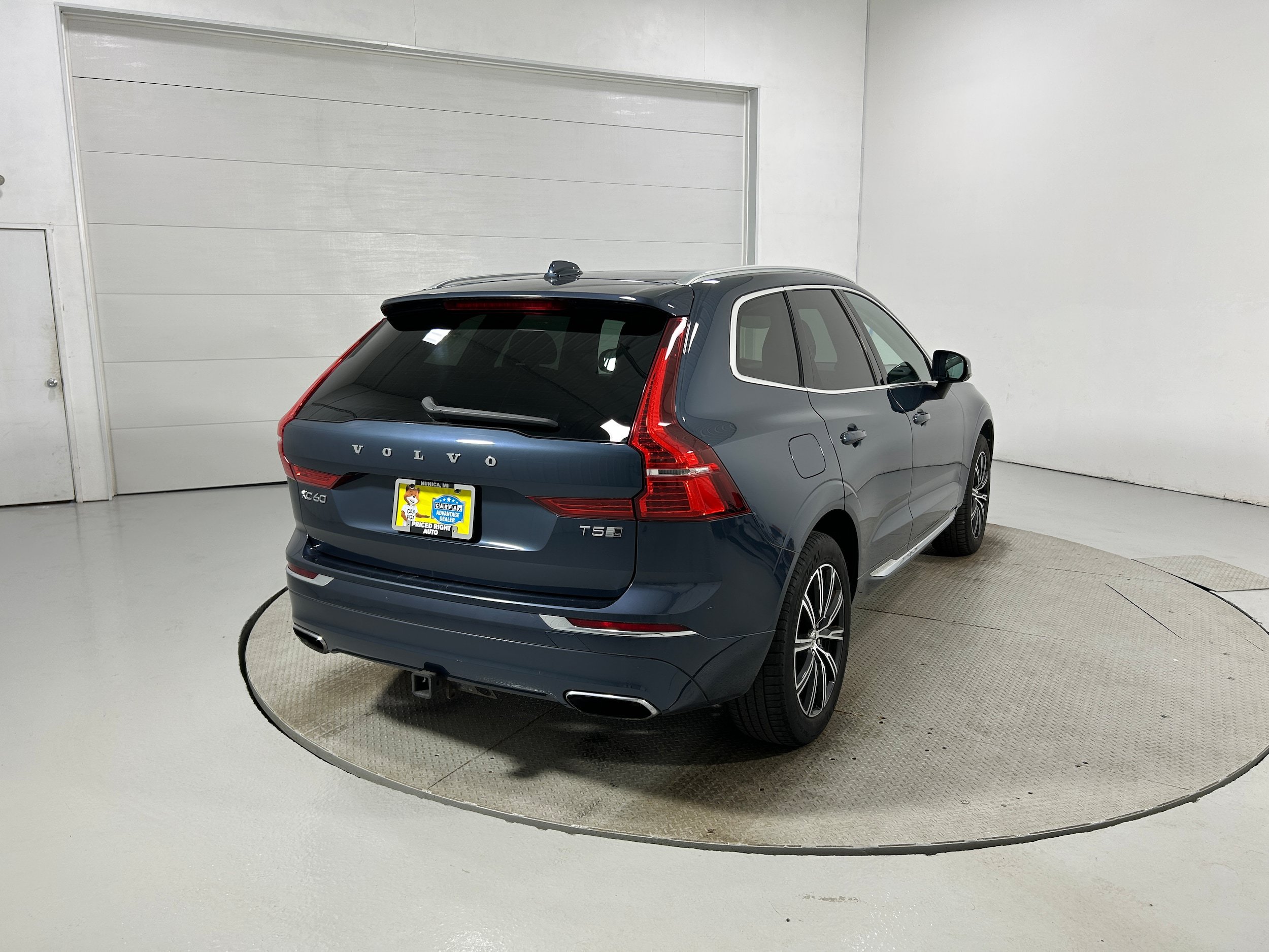 Used 2018 Volvo XC60 T5 Inscription AWD/4WD image 36
