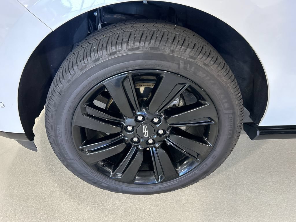 Used 2023 Lincoln Navigator L Reserve AWD/4WD image 8