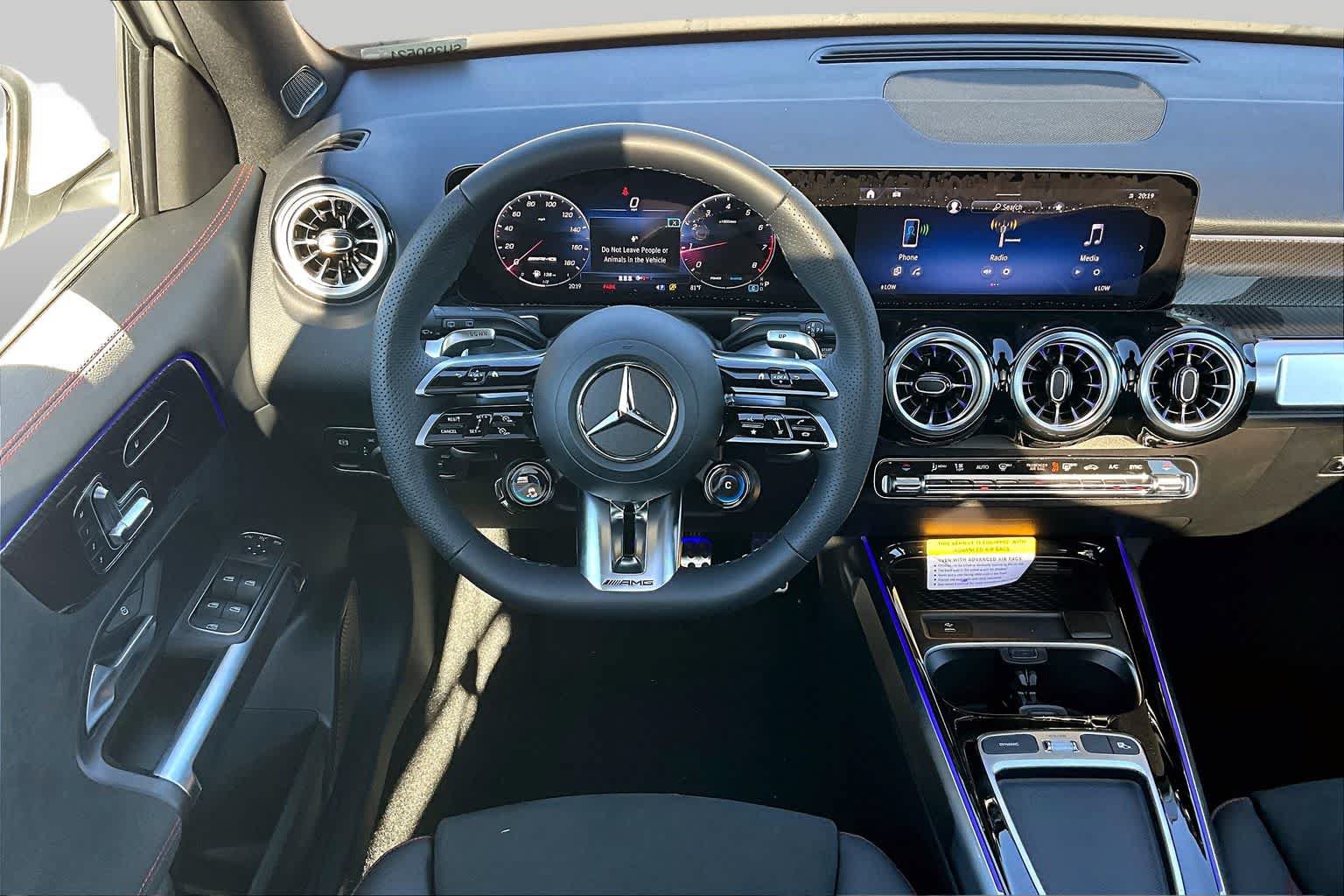 Used 2025 Mercedes-Benz GLB 35 AMG 4MATIC image 6