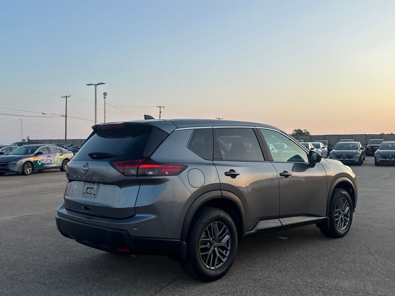 Certified 2024 Nissan Rogue S FWD image 22