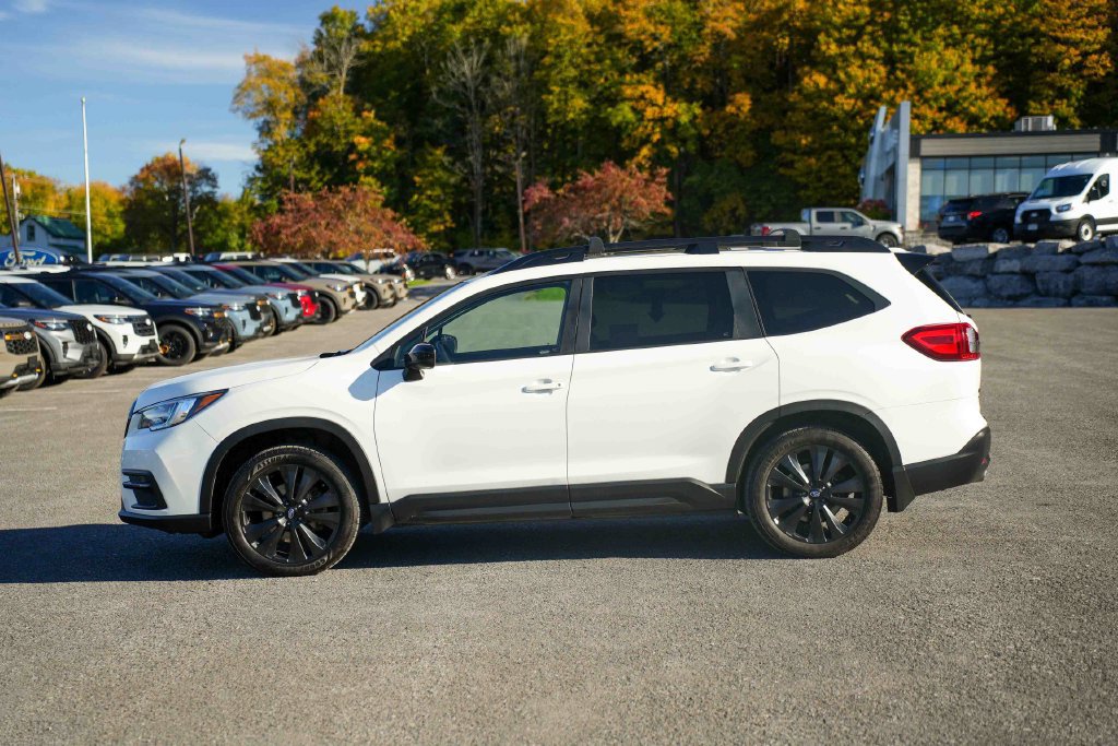 Used 2022 Subaru Ascent Onyx Edition AWD/4WD image 8