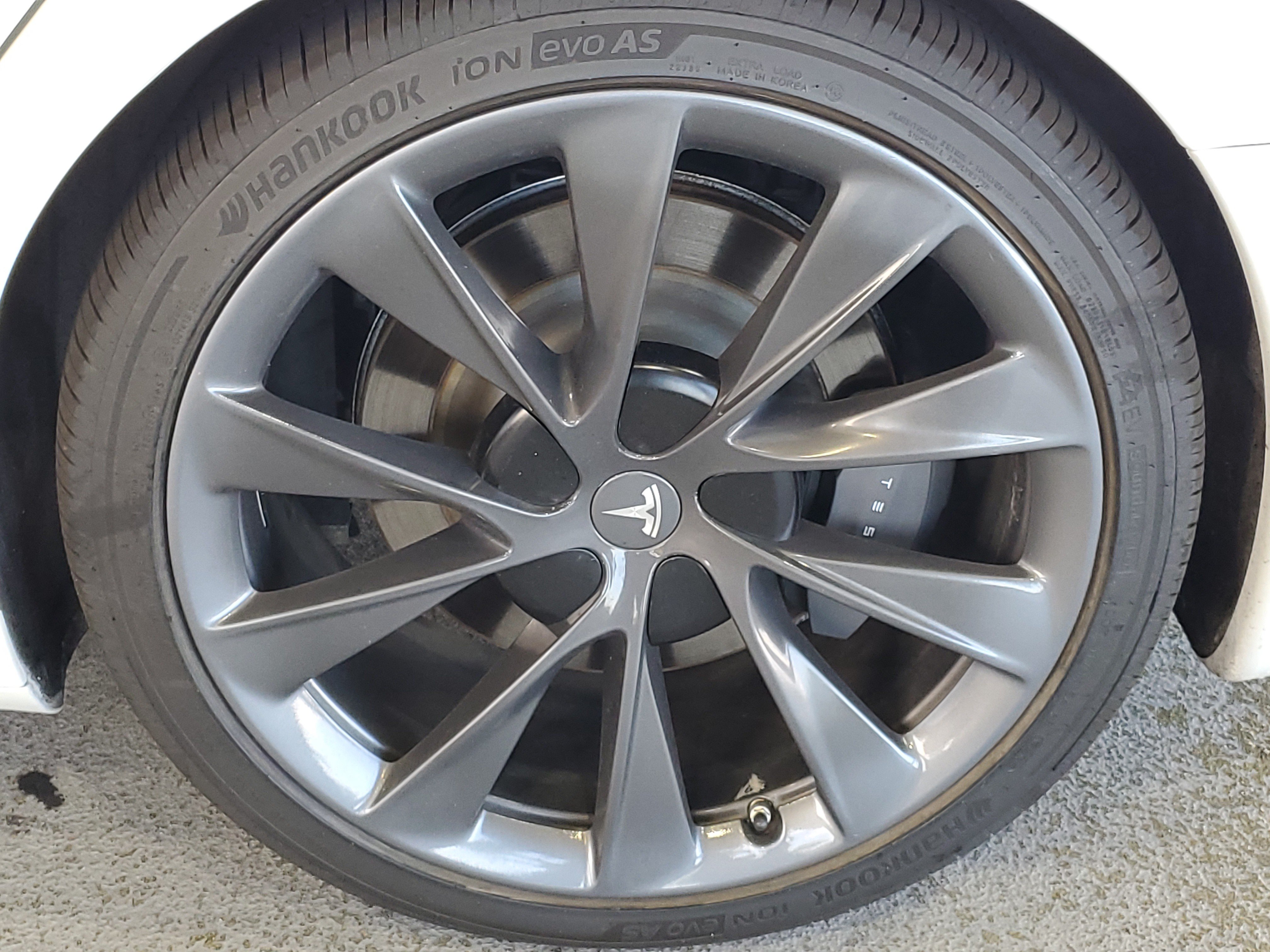 Used 2021 Tesla Model S Long Range Plus AWD/4WD image 7