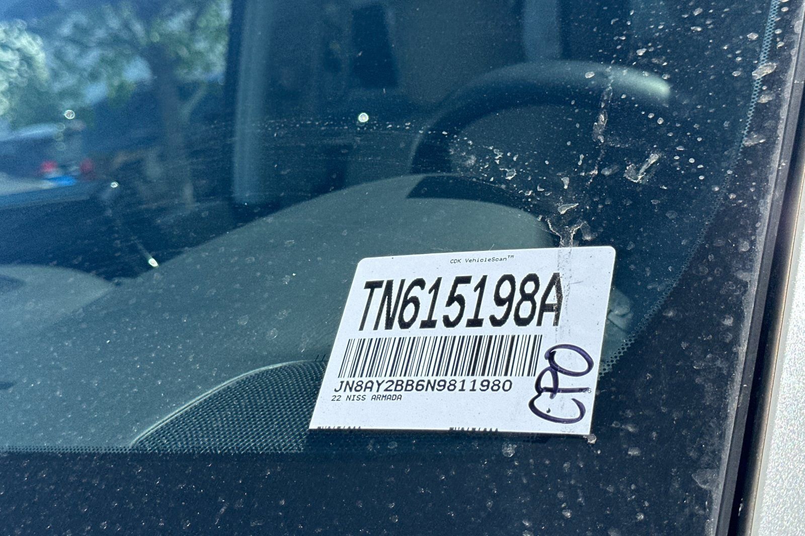 Used 2022 Nissan Armada SL w/ Captain's Chairs Package image 8