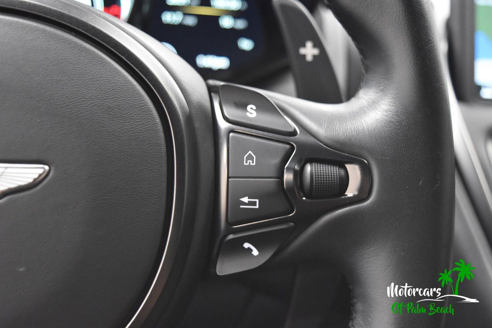 Used 2019 Aston Martin DBS Superleggera image 37