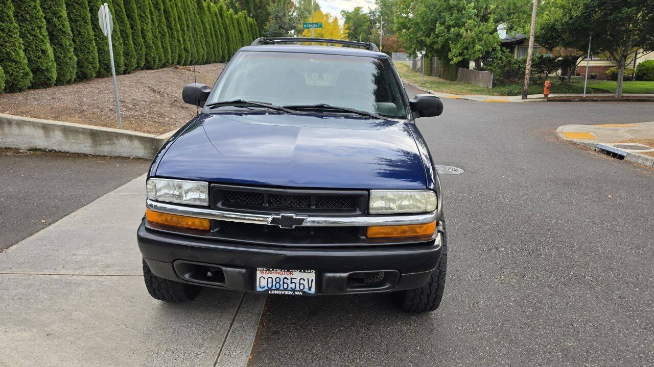 Used 2003 Chevrolet S10 Pickup LS w/ Appearance Package AWD/4WD image 2