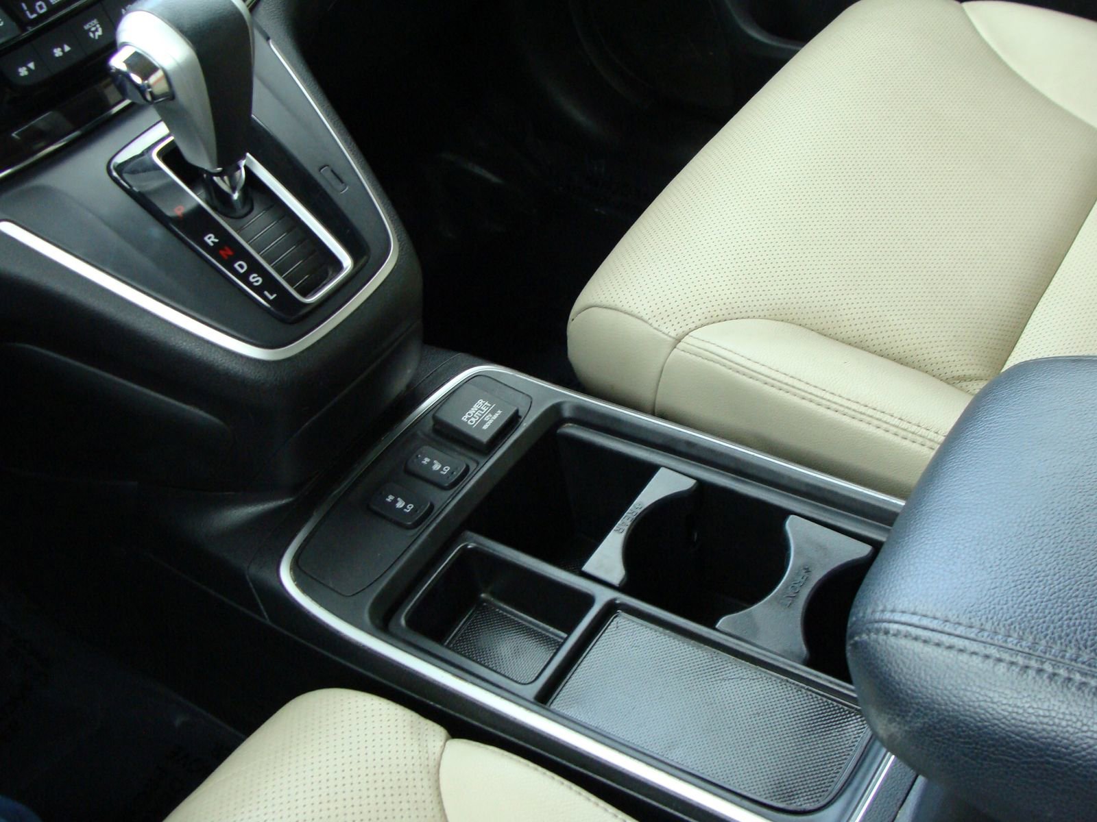 Used 2015 Honda CR-V Touring image 16