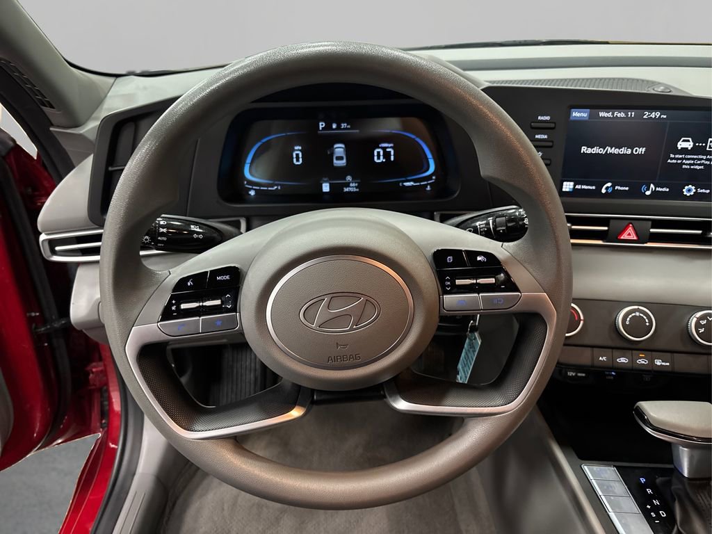 Used 2024 Hyundai Elantra SE image 23