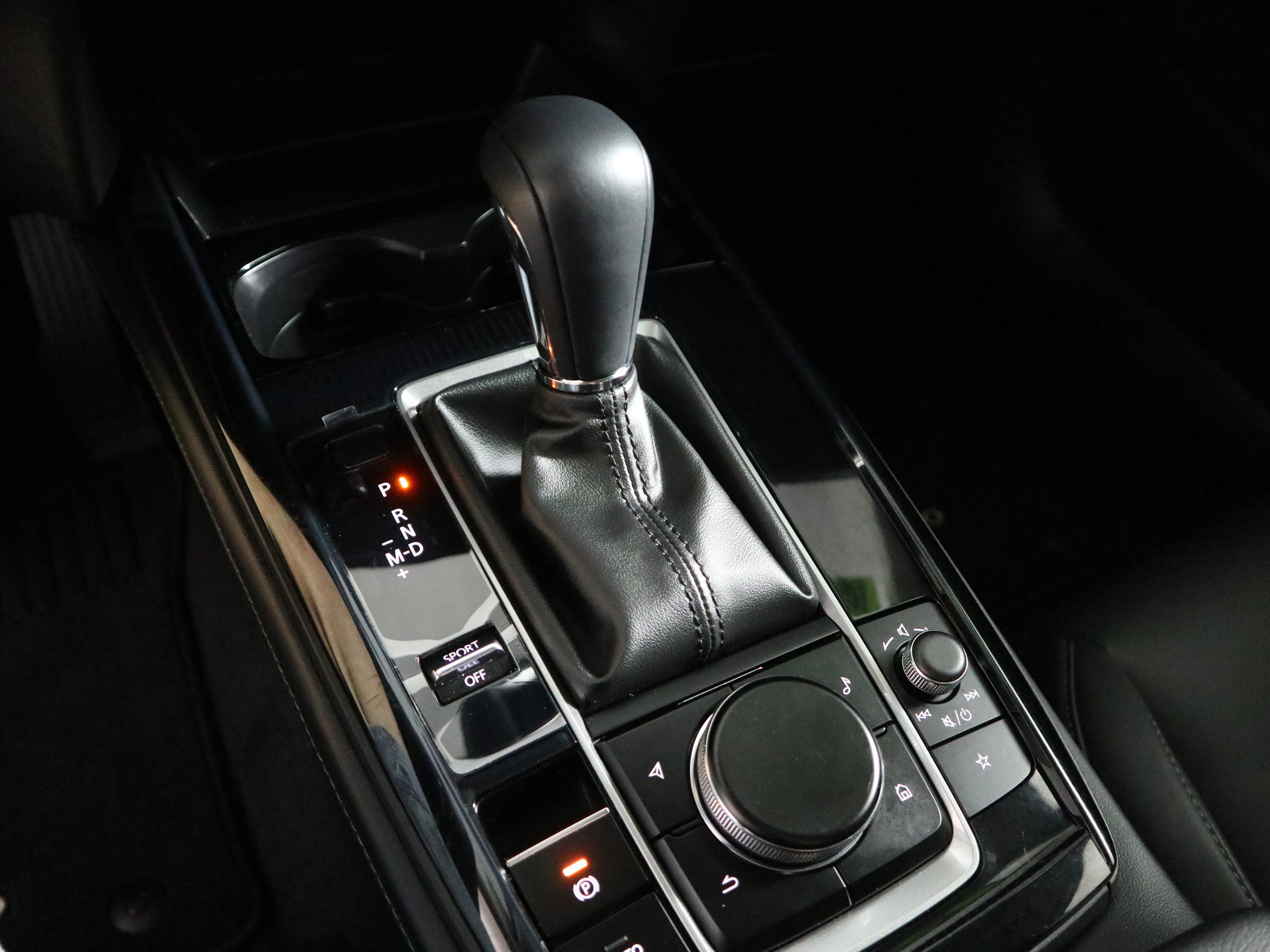 Certified 2025 MAZDA CX-30 AWD 2.5 S w/ Select Sport Pkg image 22