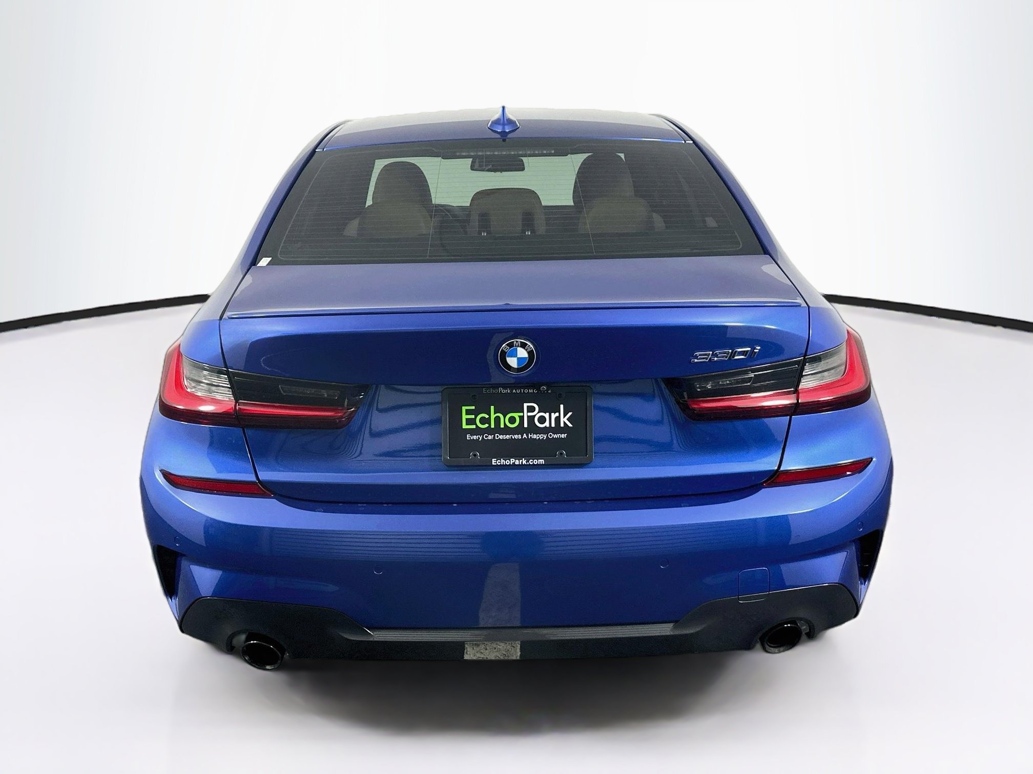 Used 2022 BMW 330i Sedan w/ M Sport Package RWD image 7