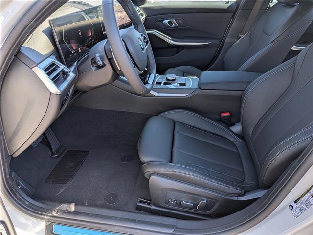 New 2026 BMW 330i Sedan w/ Premium Package RWD image 4