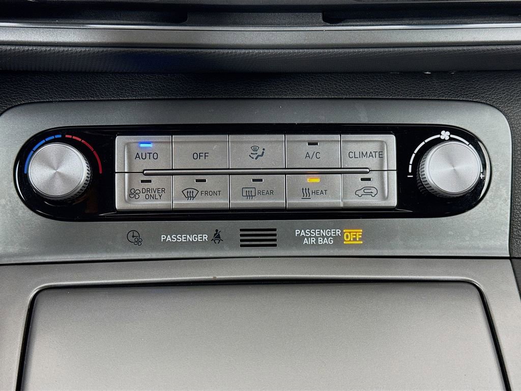 Used 2023 Hyundai Kona SE w/ Cargo Package FWD image 19