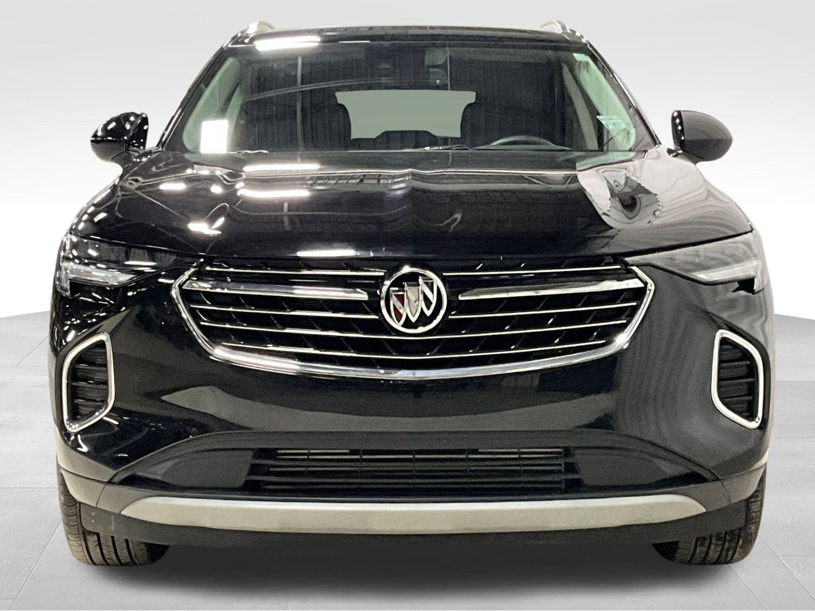Used 2023 Buick Envision Preferred AWD/4WD image 2