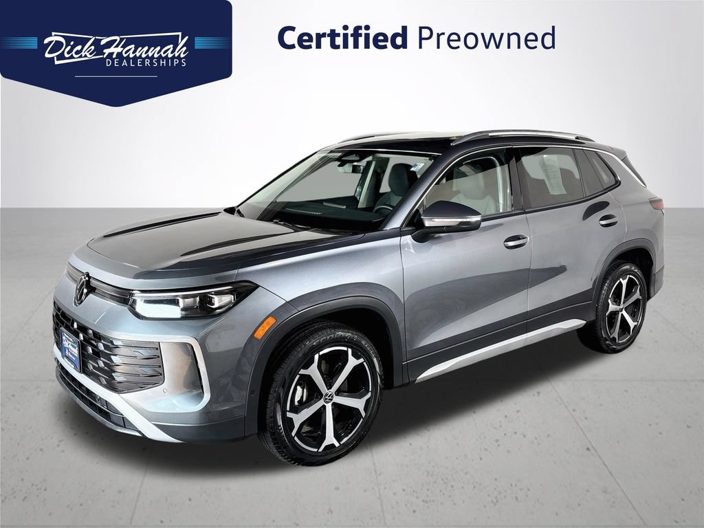 Certified 2025 Volkswagen Tiguan SE