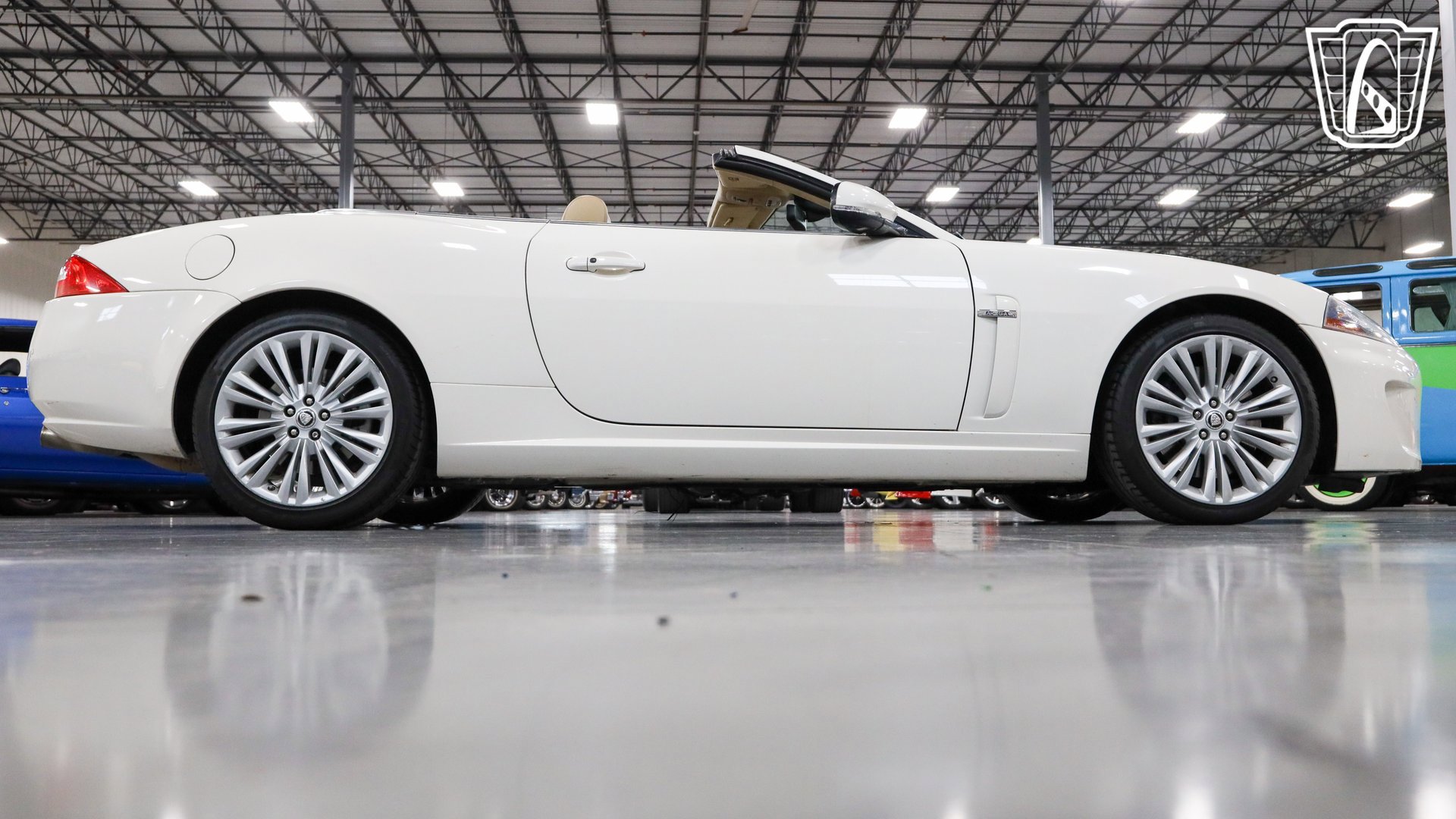 Used 2010 Jaguar XK Convertible image 32