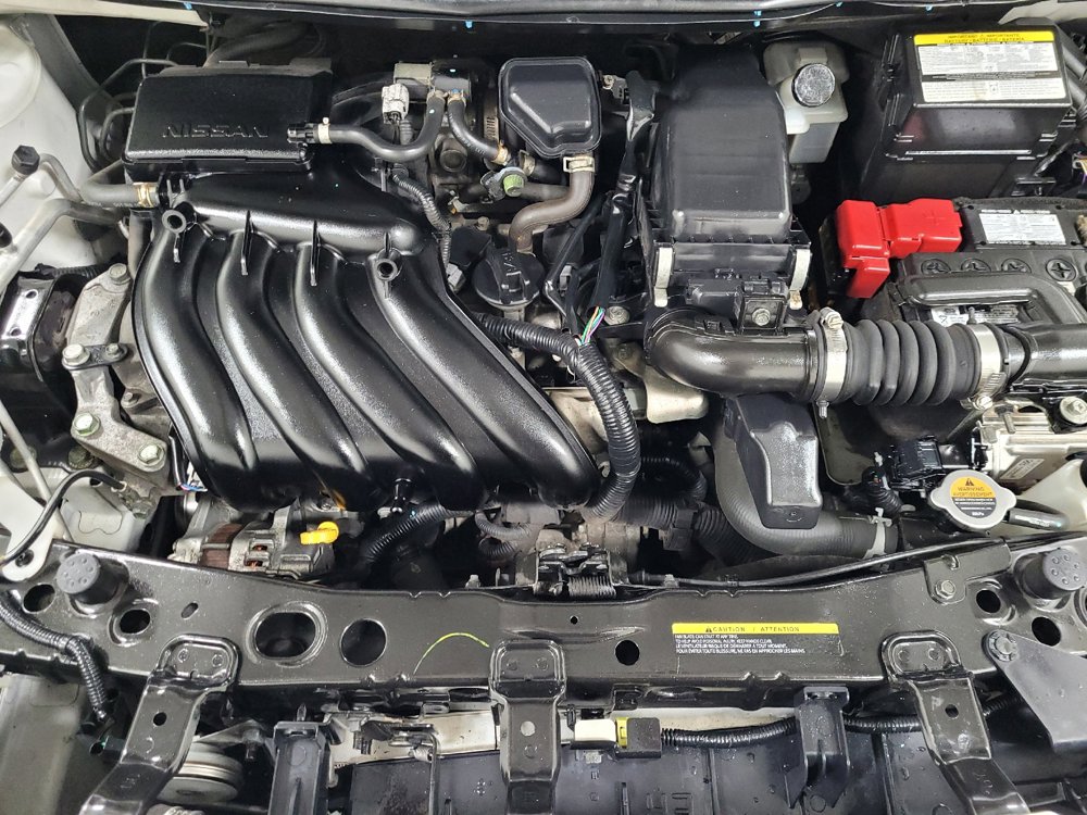 Used 2016 Nissan Versa SV w/ SV Appearance Package FWD image 30