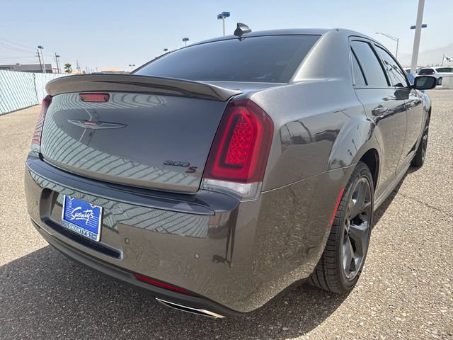Used 2021 Chrysler 300 S w/ S Model Appearance Package RWD image 5