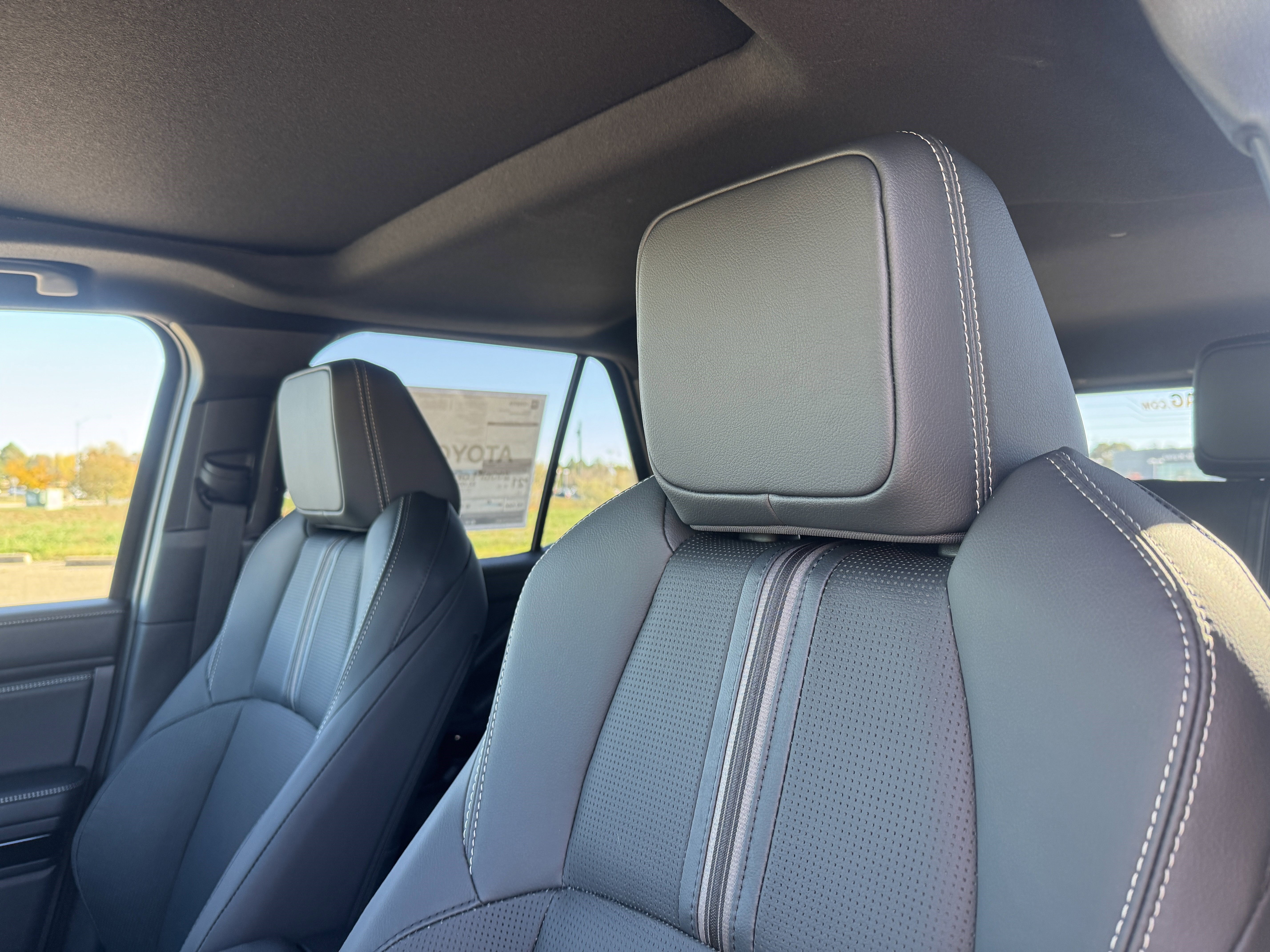 New 2026 Toyota 4Runner Limited AWD/4WD image 14