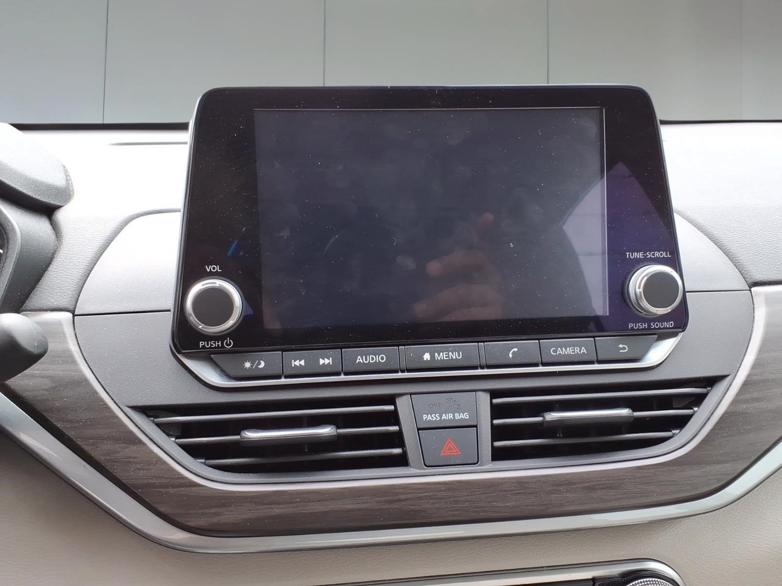 Used 2023 Nissan Altima 2.5 SV AWD/4WD image 14
