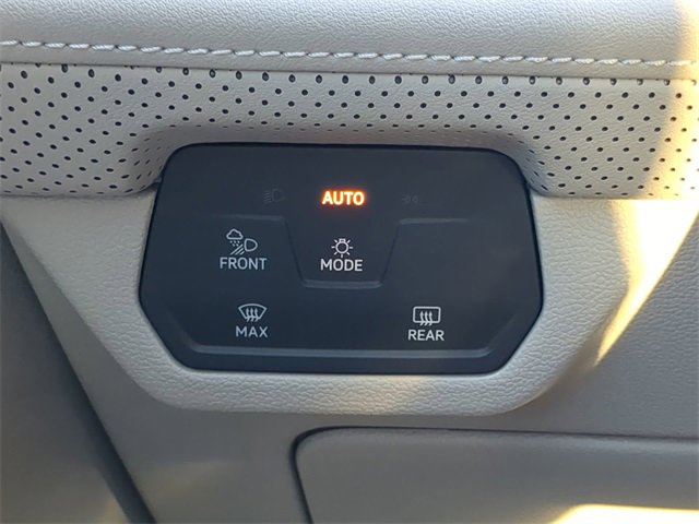 New 2026 Volkswagen Atlas SEL Premium R-Line image 28