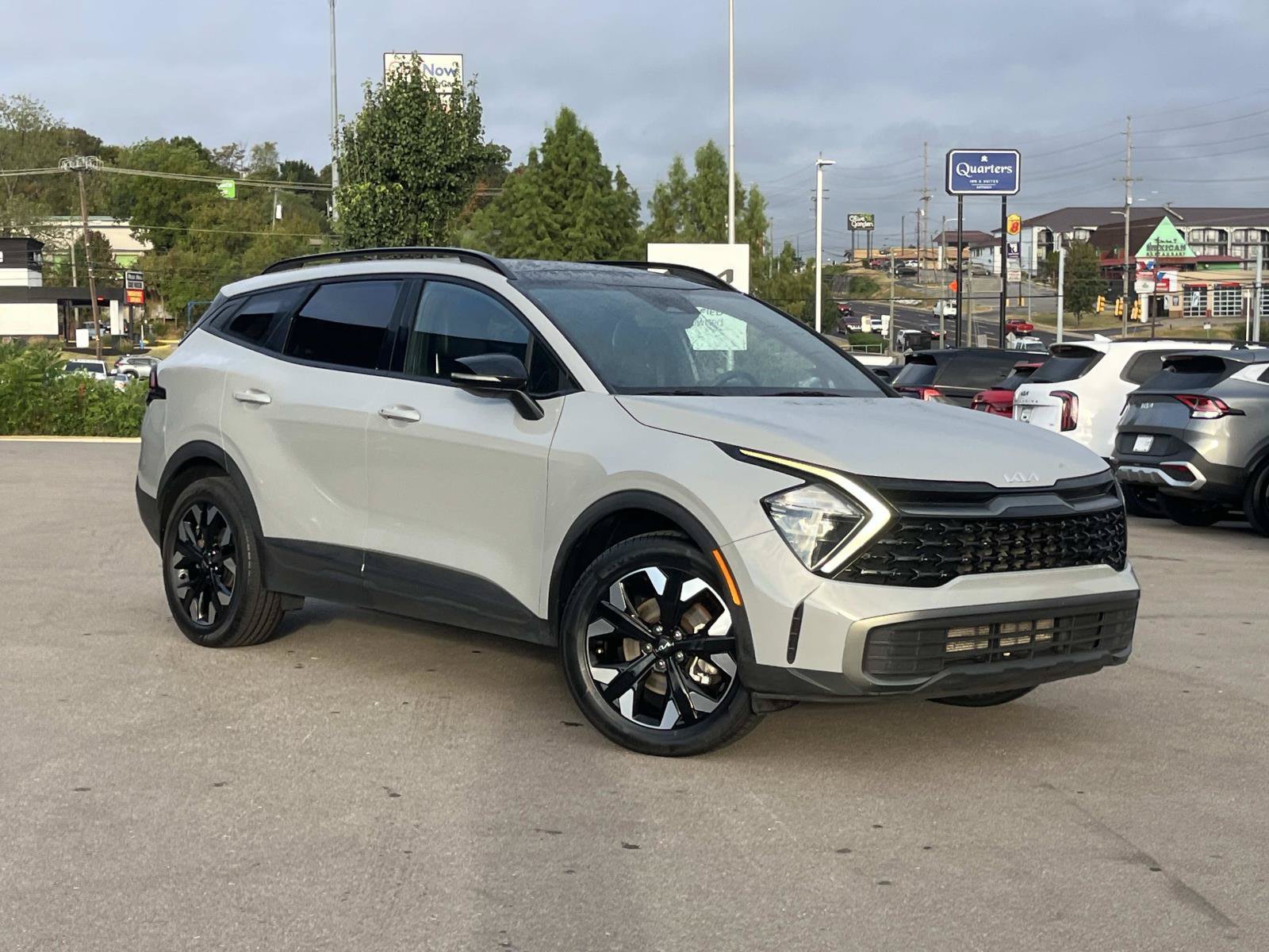 Used 2023 Kia Sportage X-Line w/ X-Line Premium Package AWD/4WD image 1