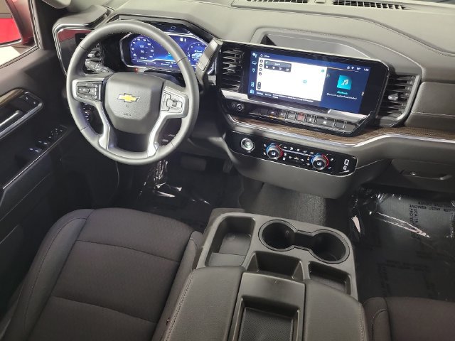 Used 2023 Chevrolet Silverado 1500 LT AWD/4WD image 15